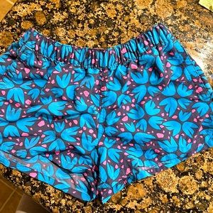 Patagonia Women’s Barely Baggie Shorts XS - Pollen Confetti, Dolomite Blue